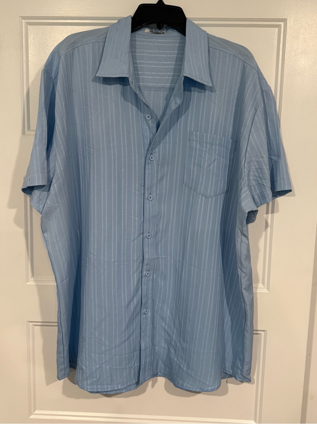 Men's Light Blue Short-Sleeve Stripe Button-Down Shirt